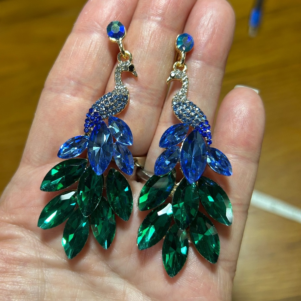 Elegant Peacock Earrings with Blue and Green Crystals - Picture 2 of 5